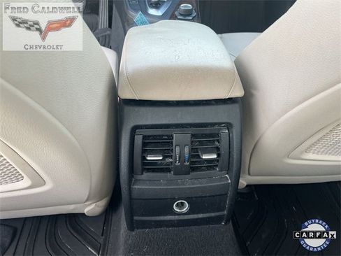 Used 2015 BMW 320i Sedan image 21