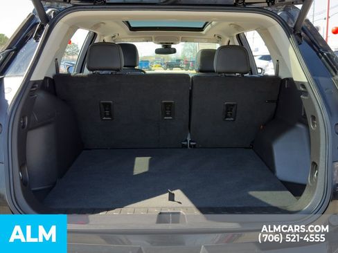 Used 2022 GMC Terrain Denali w/ Black Diamond Edition image 21