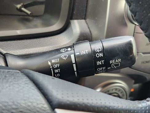 Used 2018 Toyota 4Runner SR5 Premium RWD image 20