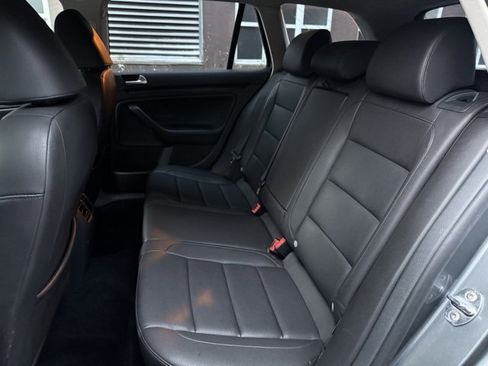 Used 2014 Volkswagen Jetta TDI image 19