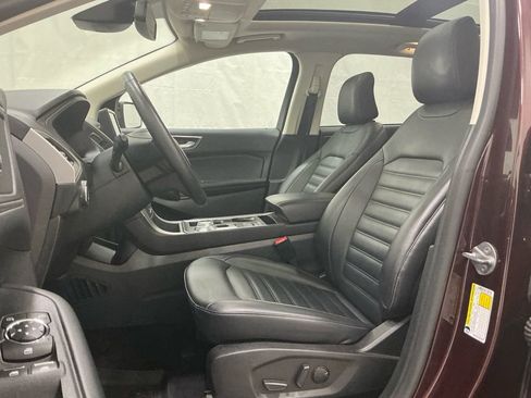 Used 2022 Ford Edge SEL w/ Convenience Package image 10