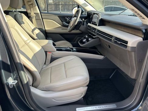 Used 2022 Lincoln Corsair Reserve w/ Elements Package image 13