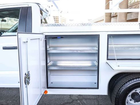 New 2026 Ford F350 XL w/ XL Chrome Package image 32