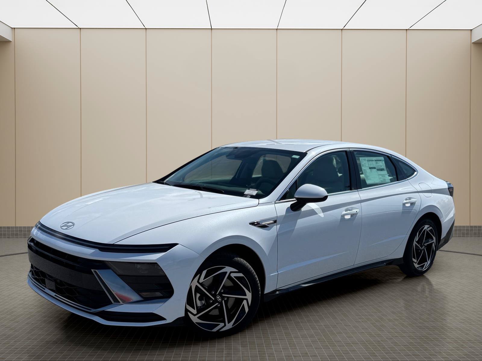 Certified 2026 Hyundai Sonata SEL FWD image 1