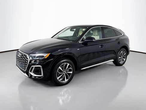 Certified 2022 Audi Q5 2.0T Prestige image 1
