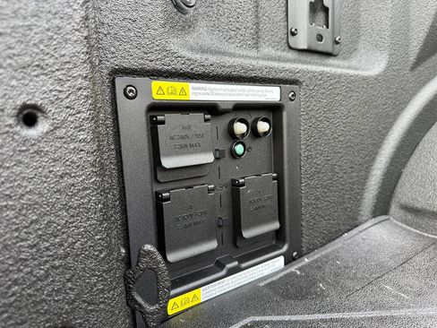 Used 2021 Ford F150 XLT w/ Equipment Group 302A High AWD/4WD image 23