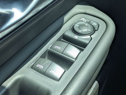 Used 2024 GMC Terrain SLE w/ Elevation Edition FWD image 23