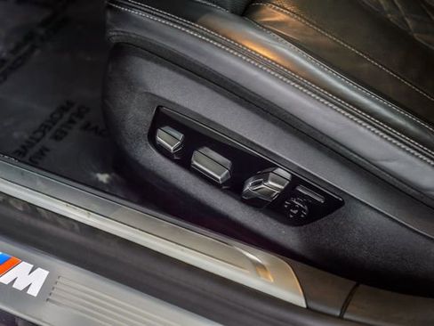 Used 2019 BMW 740i w/ Executive Package image 40