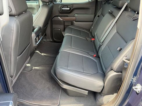 Used 2021 GMC Sierra 1500 SLT AWD/4WD image 6