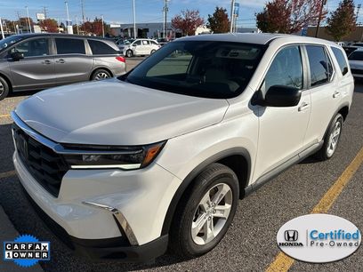 Used 2023 Honda Pilot LX