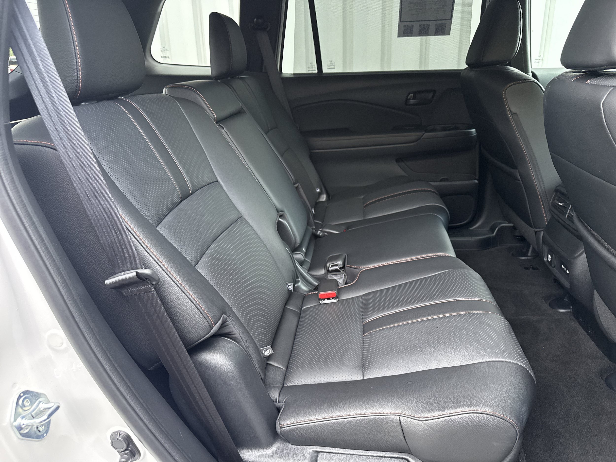 Used 2025 Honda Passport TrailSport image 14