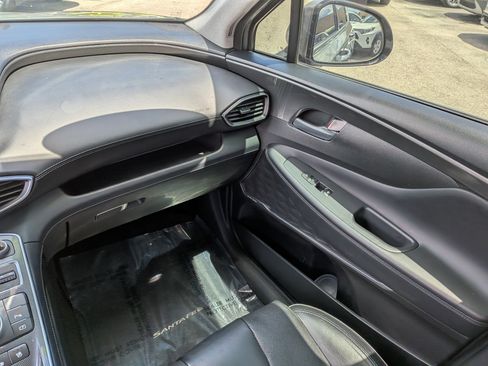 Used 2022 Hyundai Santa Fe Limited image 19