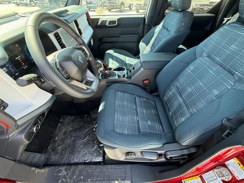 New 2026 Ford Bronco Heritage Edition AWD/4WD image 16