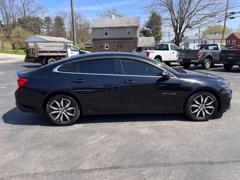 Used 2016 Chevrolet Malibu LT image 4