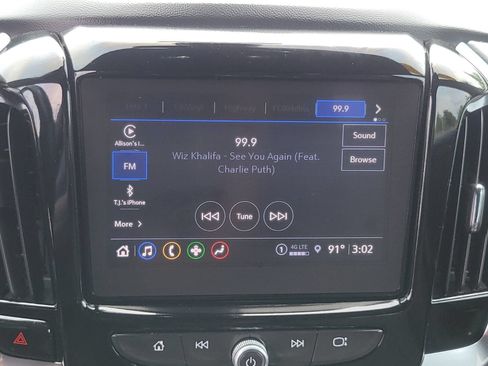 Used 2023 Chevrolet Traverse LT w/ Midnight/Sport Edition AWD/4WD image 22