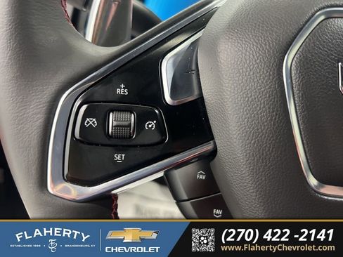 Used 2023 Chevrolet Corvette Stingray w/ Battery Protection Package image 22