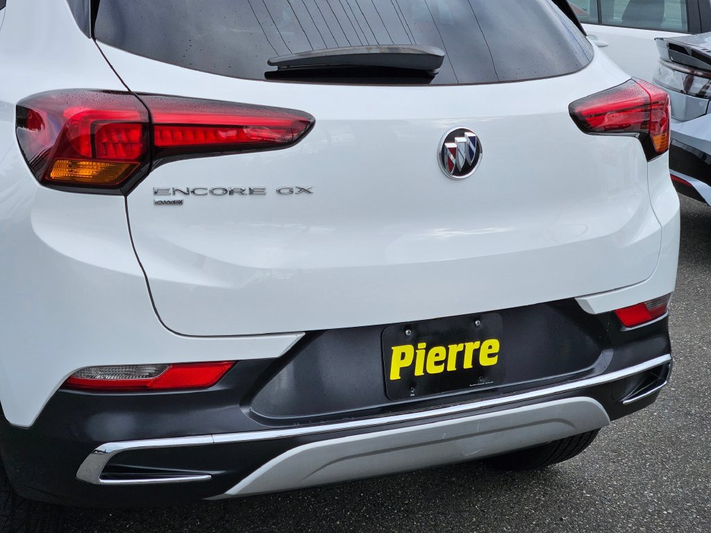 Used 2021 Buick Encore GX Essence AWD/4WD image 10