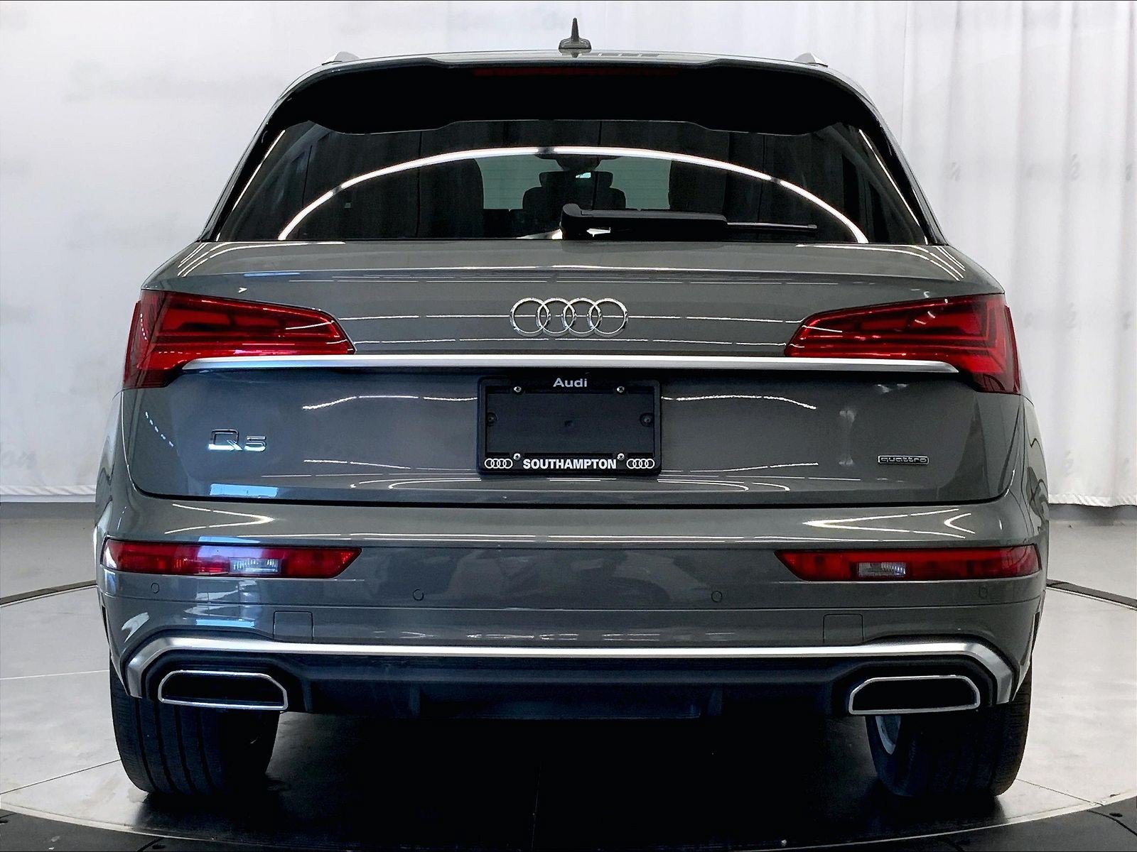 Certified 2023 Audi Q5 2.0T Premium Plus AWD/4WD image 3
