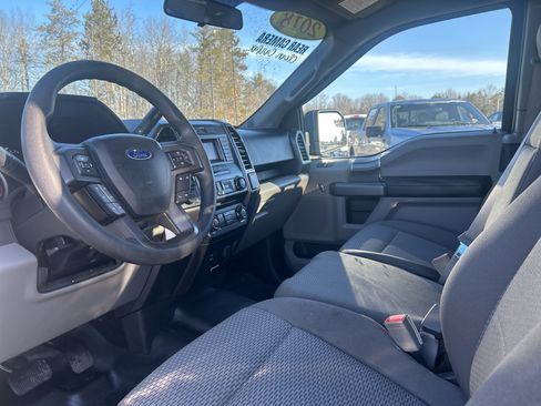 Used 2018 Ford F150 XLT w/ XTR Package image 12