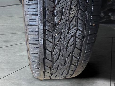 Used 2025 Buick Enclave Preferred image 29