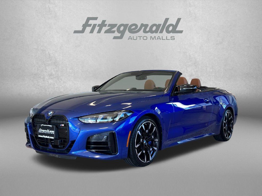 Used 2025 BMW M440i Convertible RWD image 12
