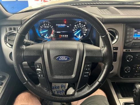 Used 2017 Ford Expedition EL XLT w/ Equipment Group 201A AWD/4WD image 22