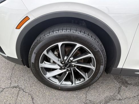 Certified 2023 Lincoln Corsair AWD w/ Equipment Group 101A image 30