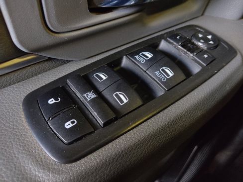 Used 2019 RAM 1500 Warlock w/ Electronics Group RWD image 27