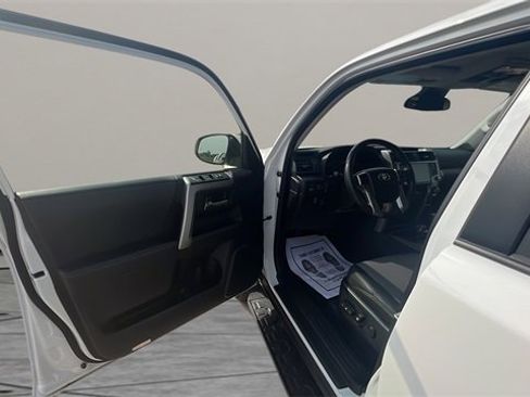 Used 2024 Toyota 4Runner SR5 Premium image 36