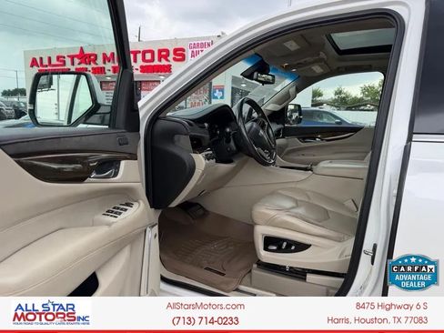 Used 2019 Cadillac Escalade ESV Premium Luxury AWD/4WD image 15