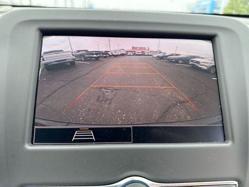 Used 2024 Chevrolet Equinox LS w/ Midnight Edition FWD image 17