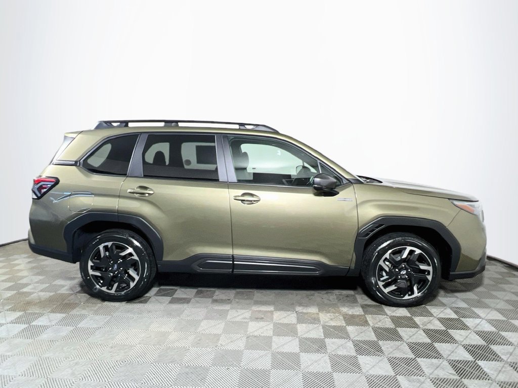 New 2026 Subaru Forester Touring AWD/4WD image 8