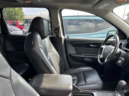 Used 2015 Chevrolet Traverse LTZ AWD/4WD image 11