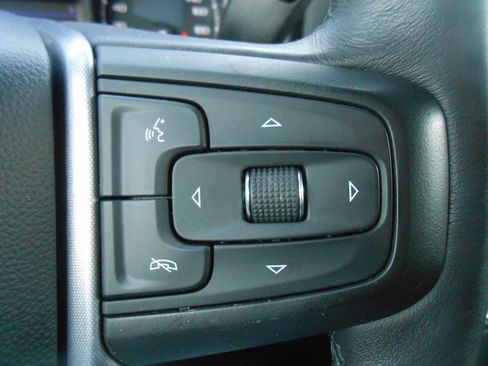 Used 2020 GMC Sierra 1500 SLE w/ Driver Alert Package I image 16