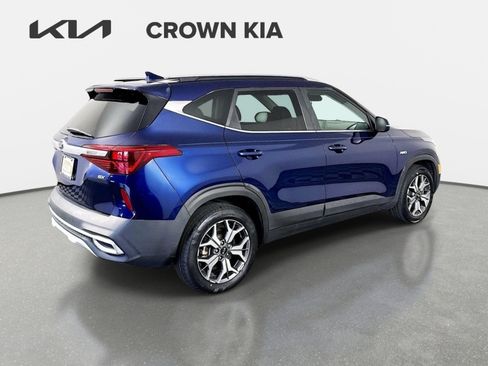 Certified 2021 Kia Seltos EX AWD/4WD image 5