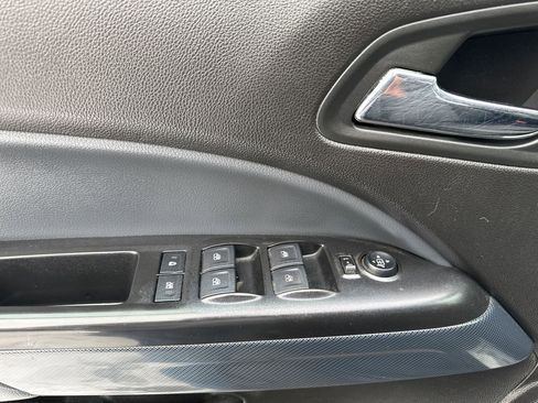 Used 2017 Chevrolet Colorado Z71 image 19