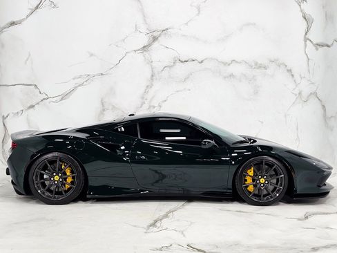Used 2022 Ferrari F8 Tributo image 17