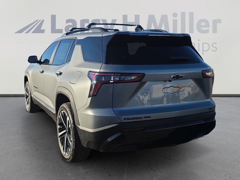 New 2026 Chevrolet Equinox RS w/ Convenience Package III image 3