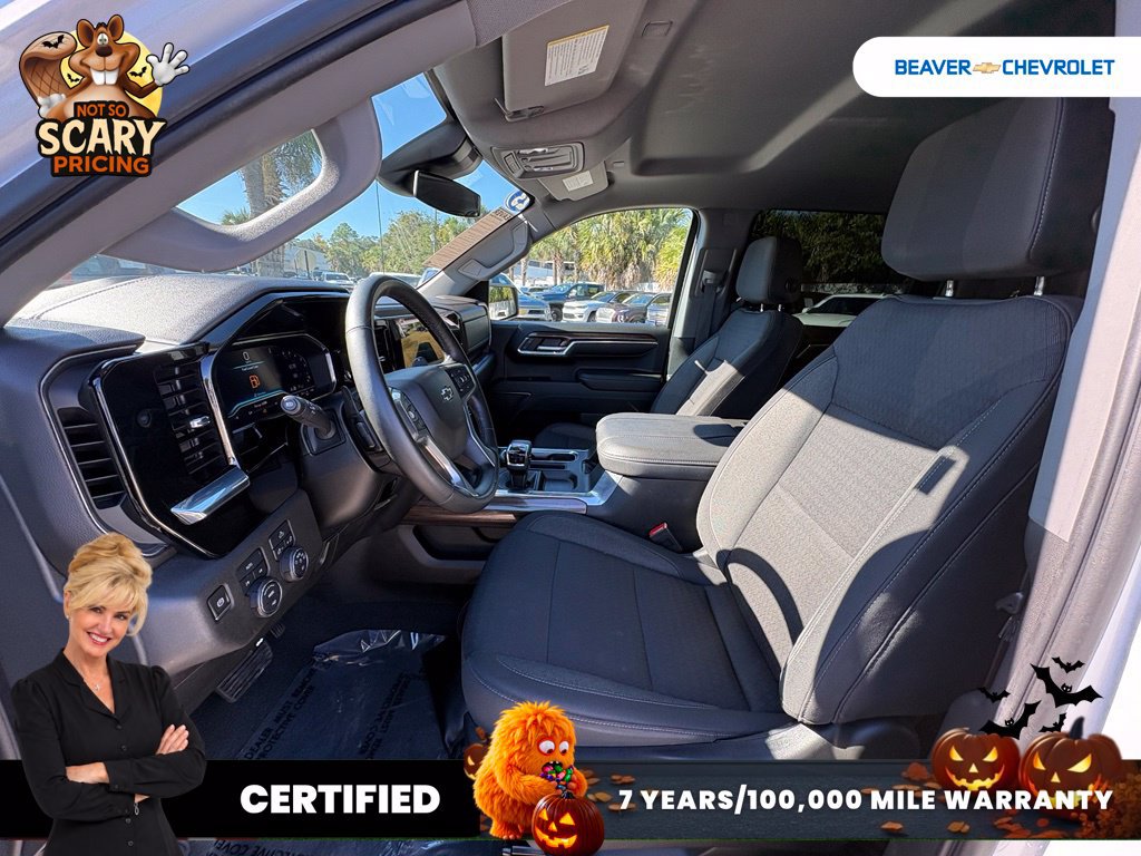 Used 2023 Chevrolet Silverado 1500 RST AWD/4WD image 13