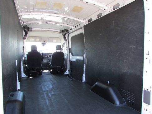 Used 2023 Ford Transit 250 Medium Roof AWD w/ Load Area Protection Package image 29
