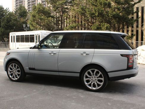 Used 2014 Land Rover Range Rover Supercharged image 9