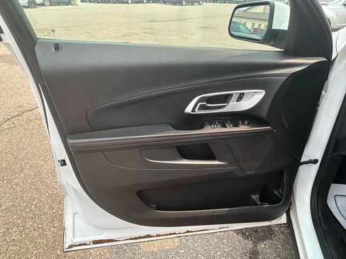 Used 2015 Chevrolet Equinox LT w/ Driver Convenience Package FWD image 14
