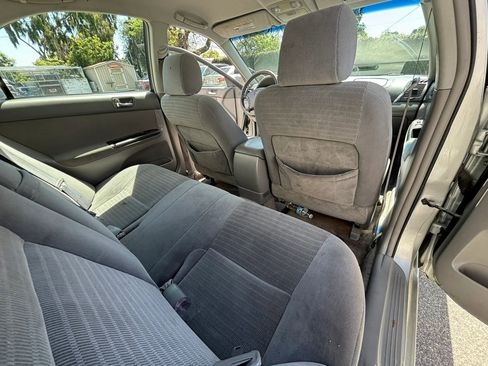 Used 2006 Toyota Camry LE image 50