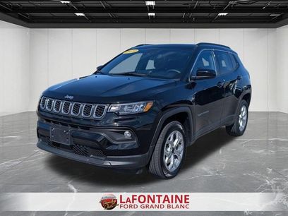 Used 2025 Jeep Compass Latitude w/ Sun & Sound Group