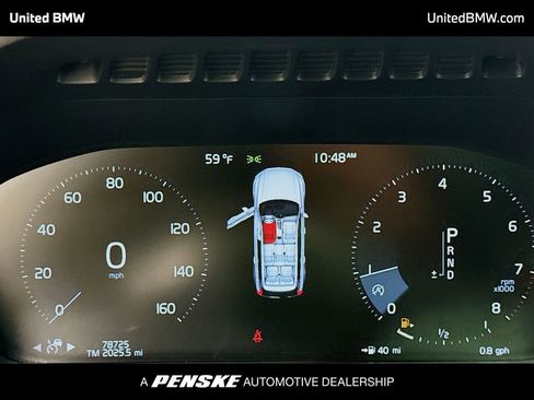 Used 2017 Volvo XC90 T6 Momentum w/ Vision Package image 7