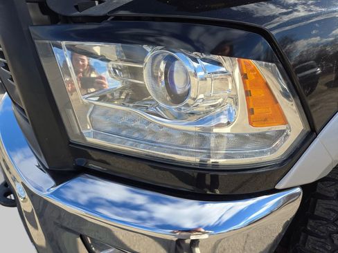 Used 2016 RAM 2500 Laramie w/ Convenience Group image 35