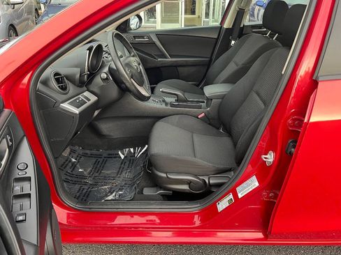 Used 2013 MAZDA MAZDA3 i Touring FWD image 19