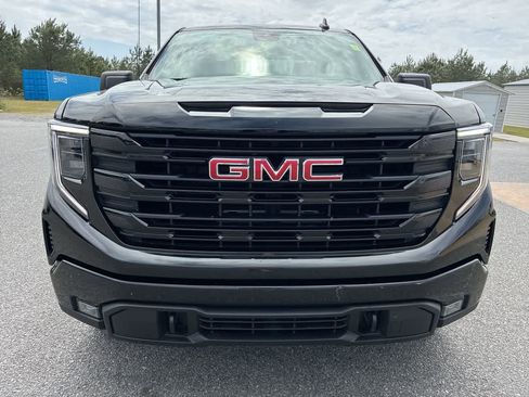 Used 2024 GMC Sierra 1500 Elevation image 31