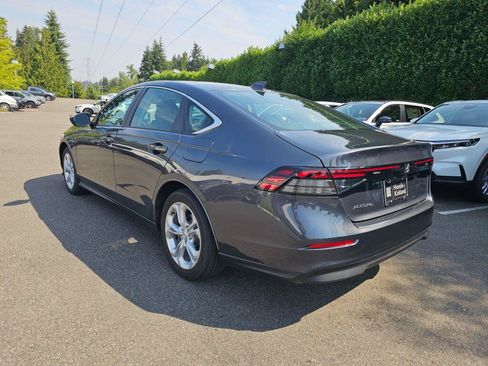 Certified 2023 Honda Accord LX image 5