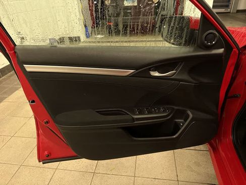 Used 2018 Honda Civic EX image 28